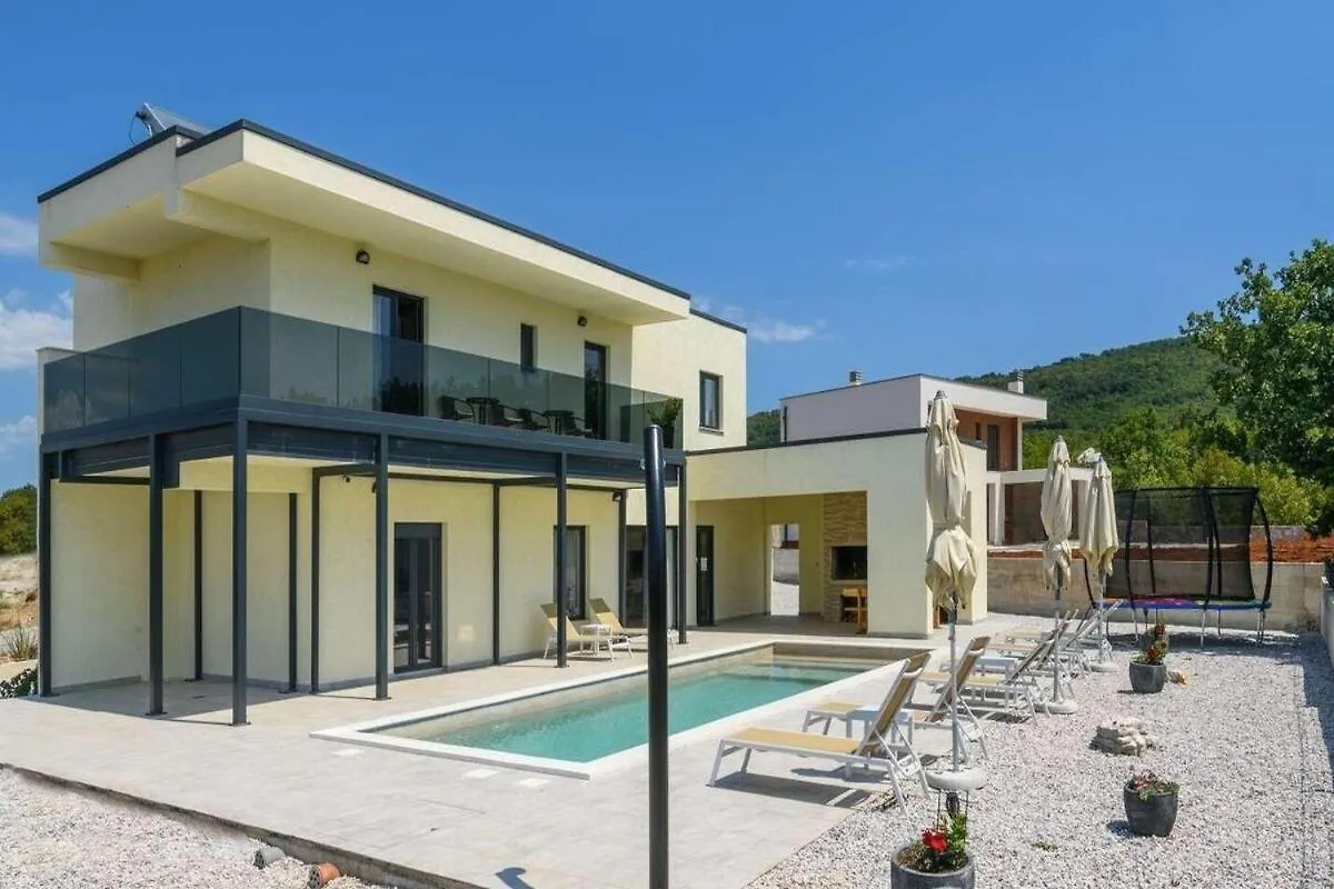 Villa Quinta Ubasico